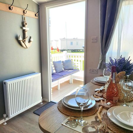 Big Boss Caravan-Camber Sands, Free Wi-Fi, Netflix, Parking Exteriör bild