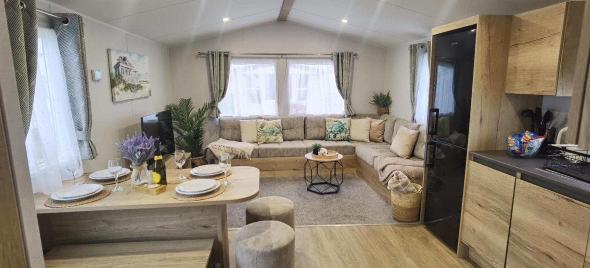 Big Boss Caravan-Camber Sands, Free Wi-Fi, Netflix, Parking Exteriör bild